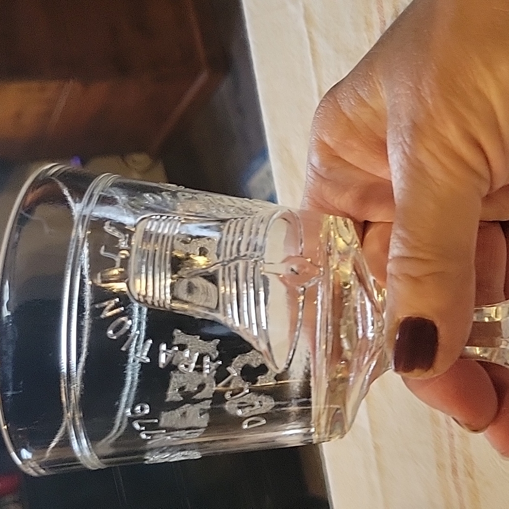 5 For 25.00/Bicentennial Wine glass,Pressed glass